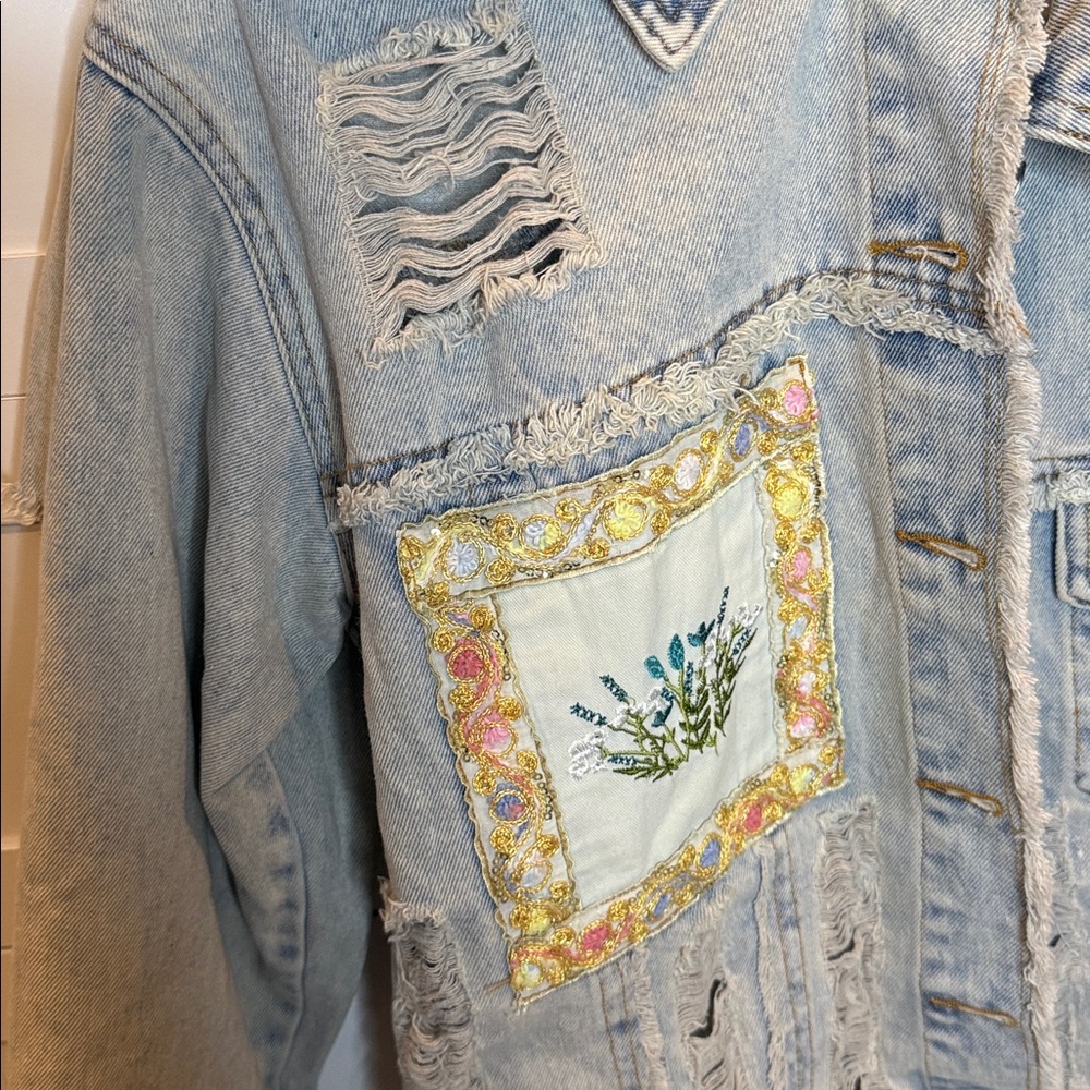 Nwot Pol Oversized Distressed, Patchwork Denim Ja… - image 3